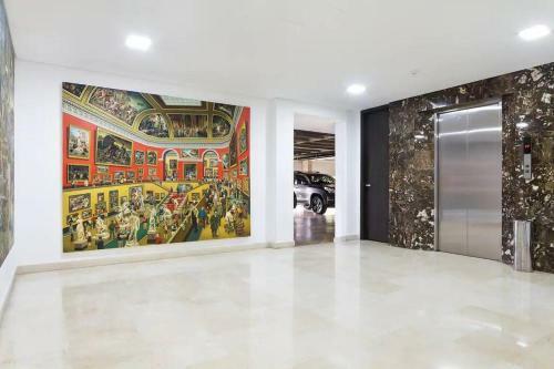 Apartamento 202 Family Haven In El Poblado: Spacious & Charming