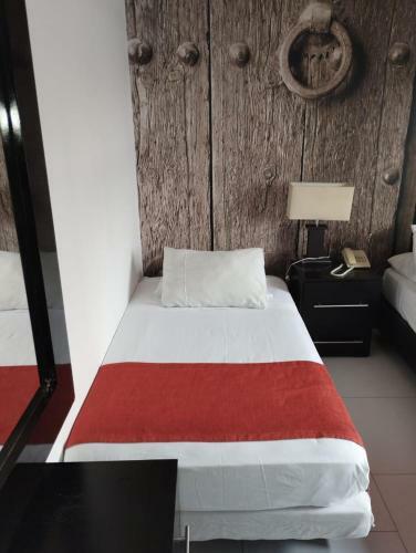 Hotel Puertas Saint Antonio