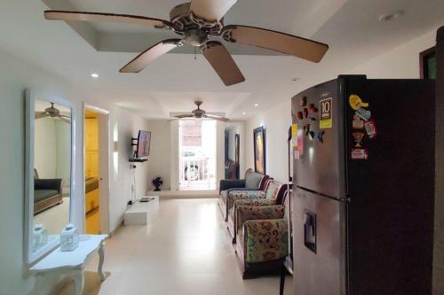 Apartamento Cozy Apto With AC And Washer Inside The Walls