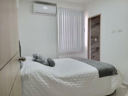 Apartamento Cerca Al Mar, En Cartagena Col