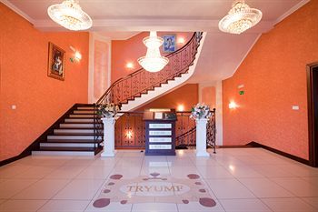 Hotel - Dworek Tryumf