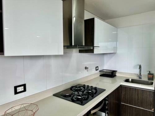 302 Spacious Apartment Nice View In El Poblado