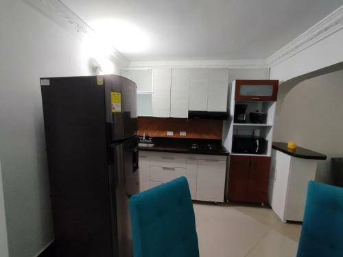 Apartamento Apto Laureles Estad�o. Cerca A La 70