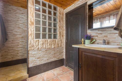 Villa Casa Besan - 6br Private Pool, Terrace & Parking