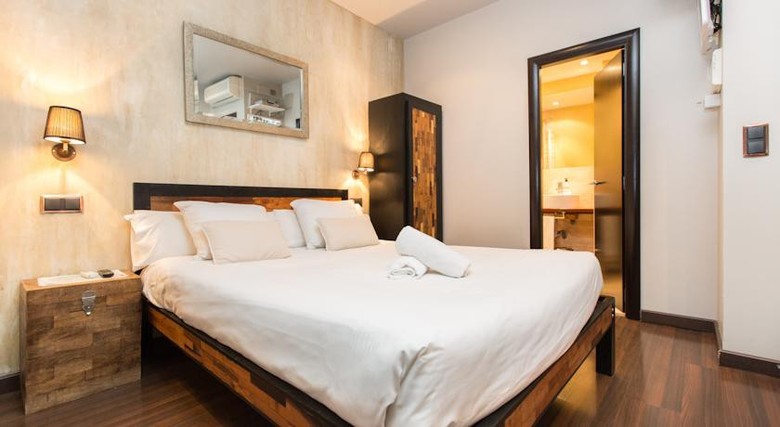 Apartamentos Ainb Born Damas