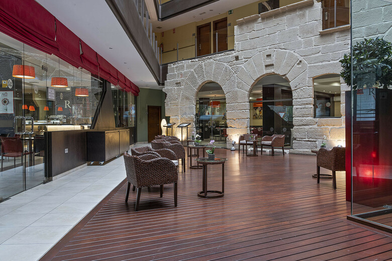 Hotel F&G Logro�o