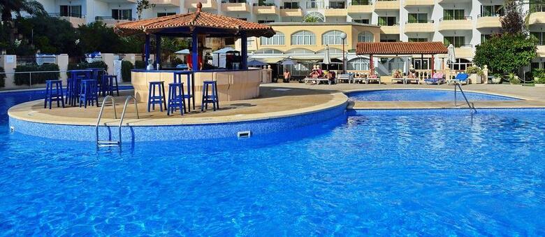 Apartamentos Sol Lunamar