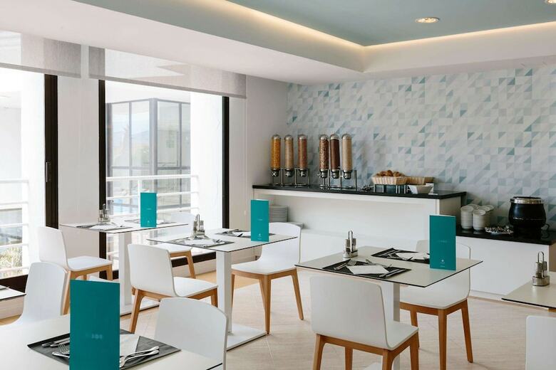 Hotel Marina Delfin Verde