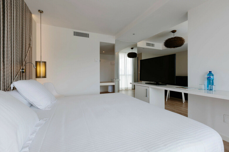 Hotel Marina Delfin Verde