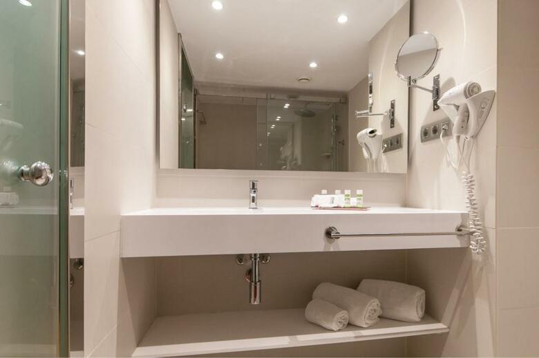 Hotel Reding Croma