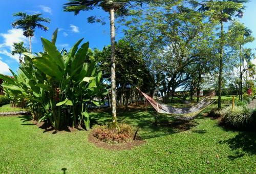 Hostal Arenal Backpackers Resort