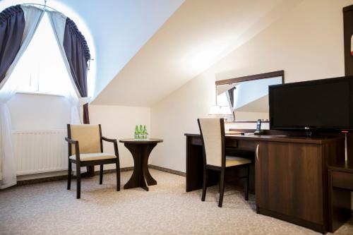 Hotel Dw�r Dwikozy
