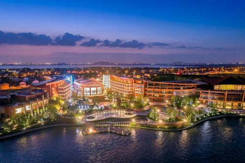Hotel Grand Metropark Resort Yangcheng Suzhou
