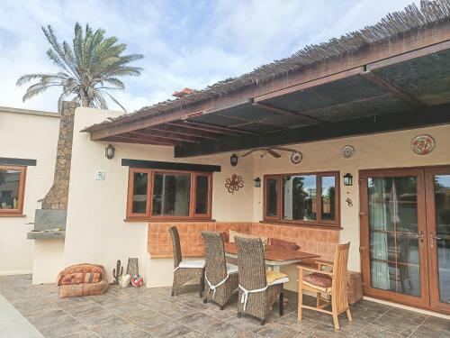 Hostal Villa Helda - Private Bedroom In A Shared Villa Of 4 Bedroom