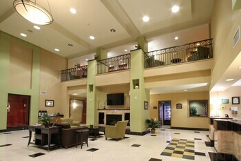 Hotel Holiday Inn Express And Suites Florence, Az