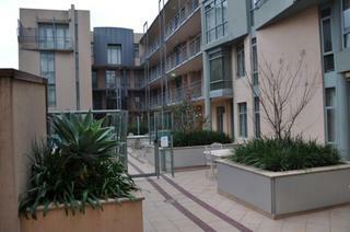 Metropole Hotel Apartments