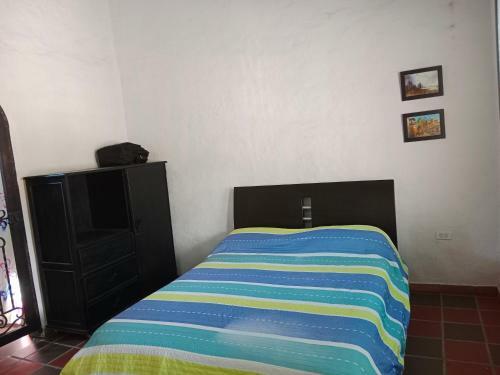 C�moda Casa Estilo Colonial En Rivera