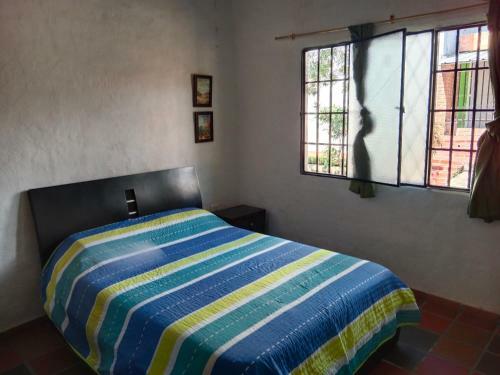 C�moda Casa Estilo Colonial En Rivera