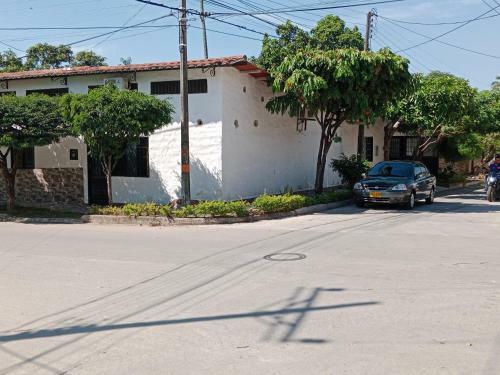 C�moda Casa Estilo Colonial En Rivera