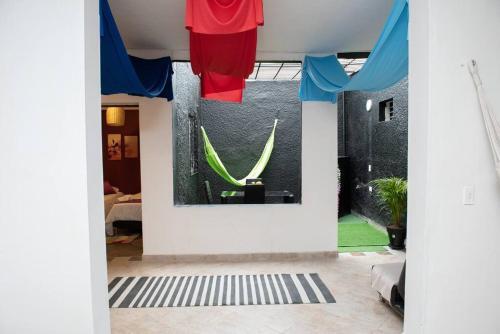 Apartamento Pleasant House 20 People In Laureles