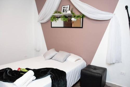 Apartamento Pleasant House 20 People In Laureles