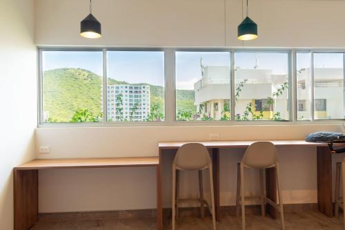 Cozy 2 Bedroom Beachview Apartment In Rodadero