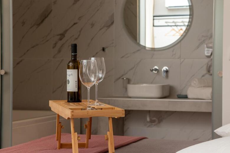 Dunlin Hotel