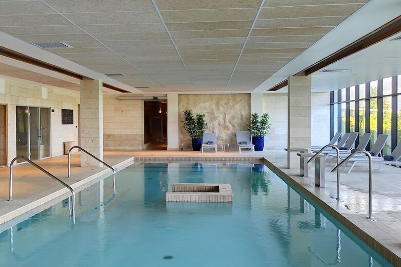 Hotel Serenade All Suites - Adults Only Resort