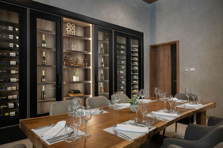 Hotel Serenade All Suites - Adults Only Resort