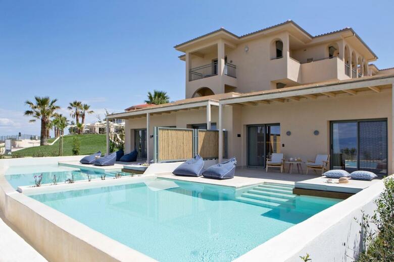 Cora Hotel & Spa