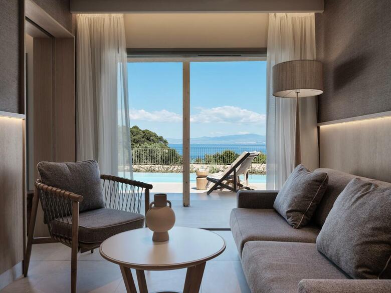 Cora Hotel & Spa