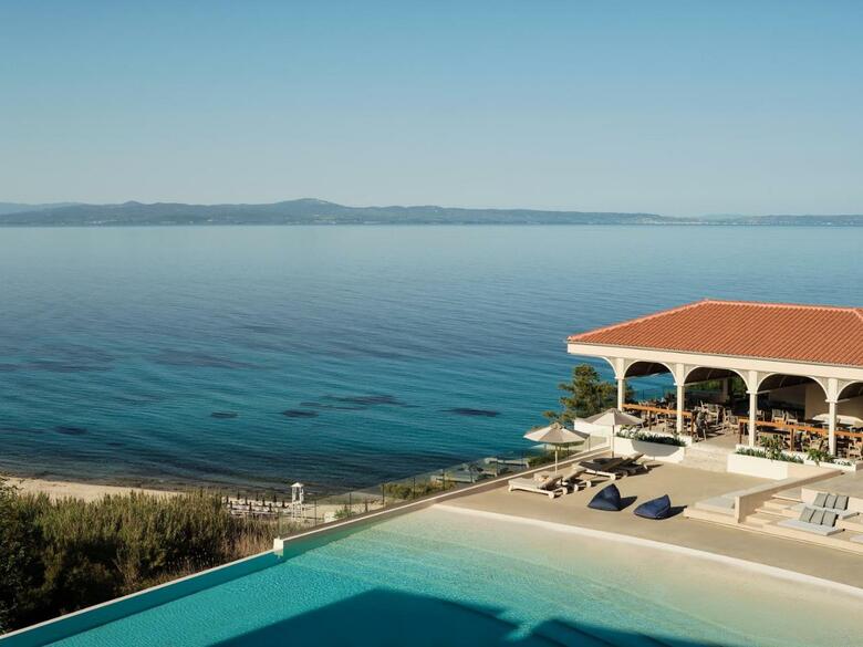 Cora Hotel & Spa