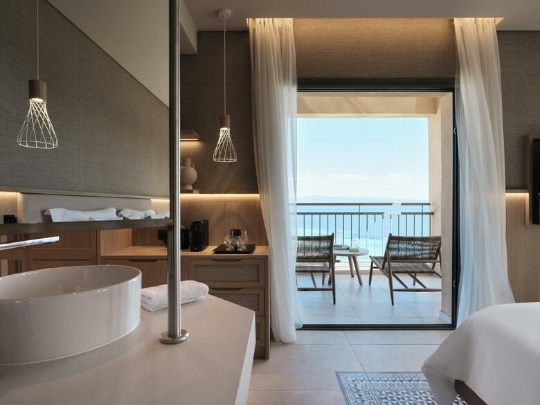 Cora Hotel & Spa