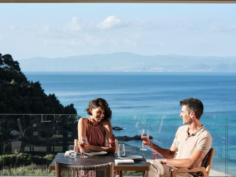 Cora Hotel & Spa