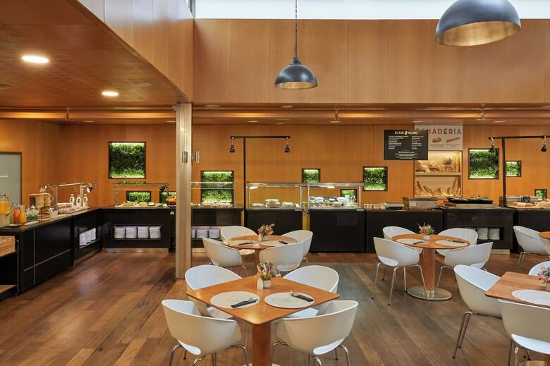 Crowne Plaza Madrid - Centre Retiro An Ihg Hotel