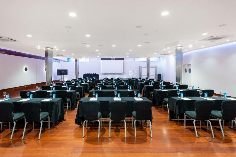 Crowne Plaza Madrid - Centre Retiro An Ihg Hotel