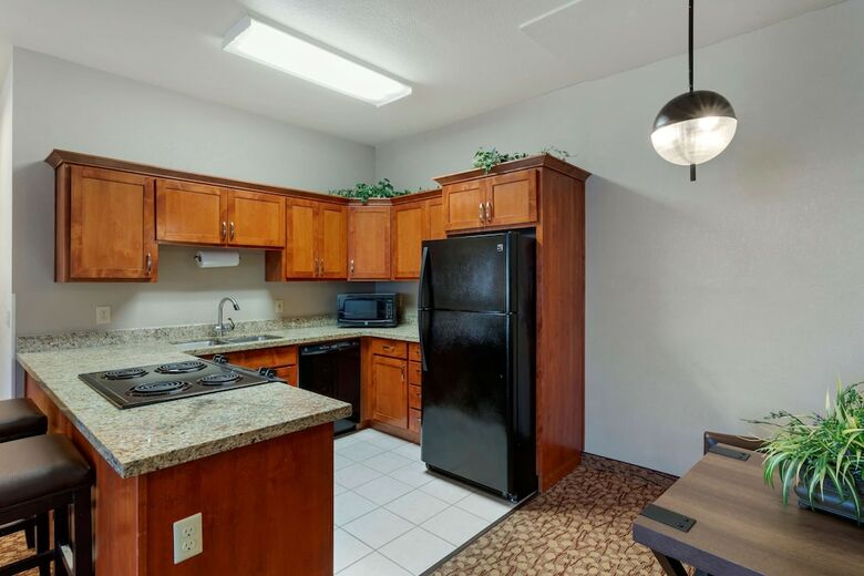 Hotel Best Western Plus Mill Creek Inn