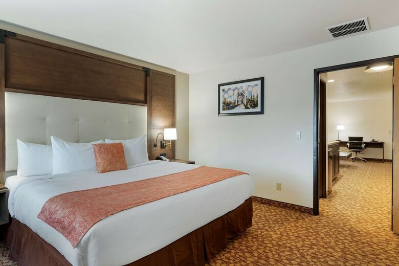 Hotel Best Western Plus Mill Creek Inn