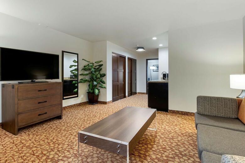 Hotel Best Western Plus Mill Creek Inn