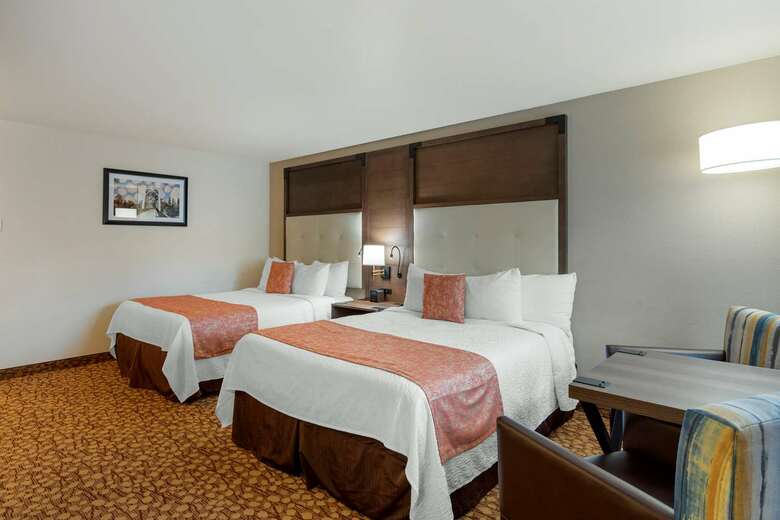 Hotel Best Western Plus Mill Creek Inn