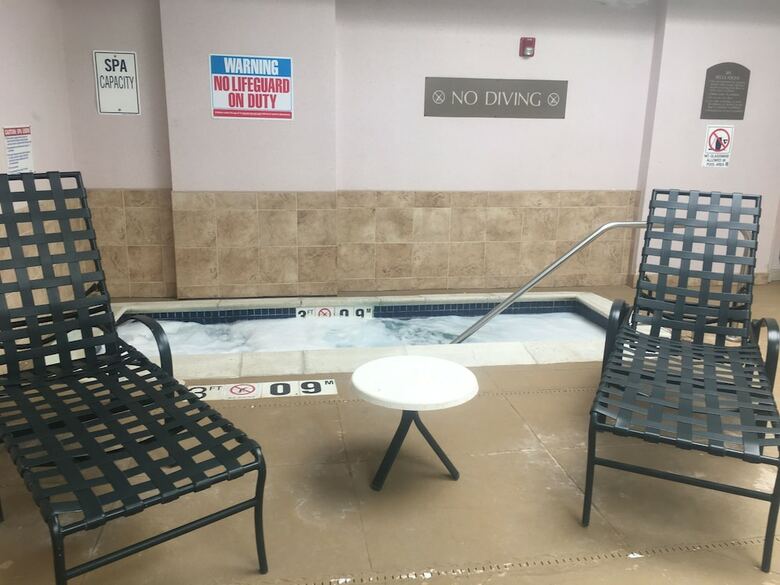 Clarion Hotel & Suites Hamden