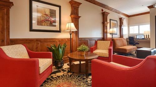 Best Western Plus Landmark Hotel