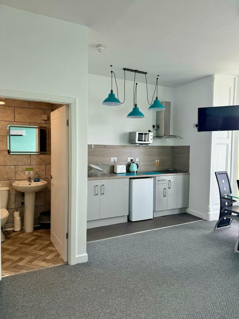 Charlton Aparthotel