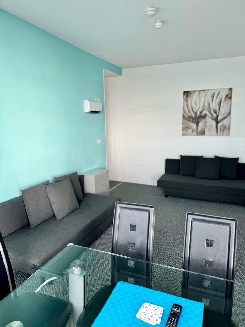 Charlton Aparthotel