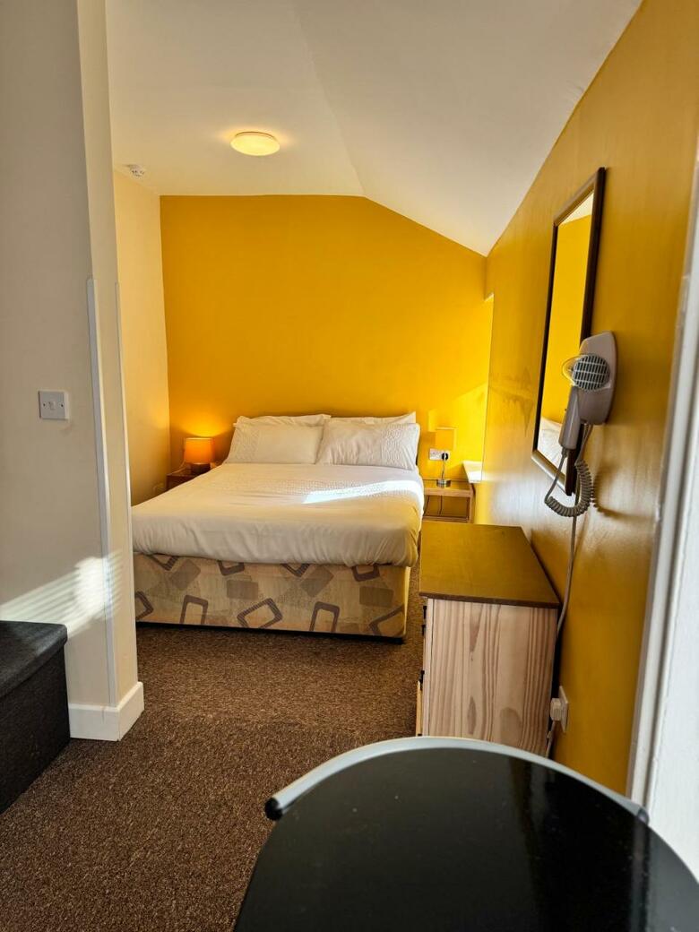 Charlton Aparthotel