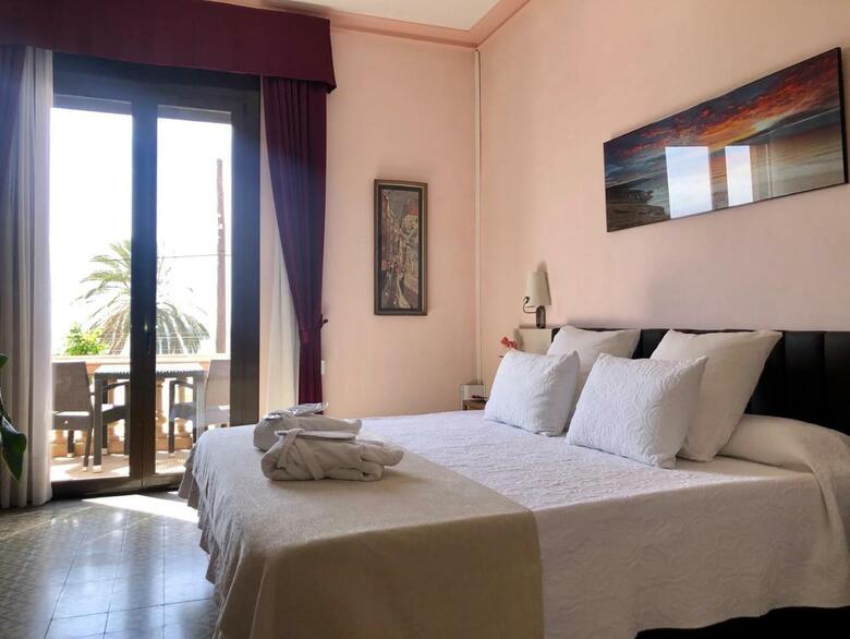 Hotel Llar De Capitans