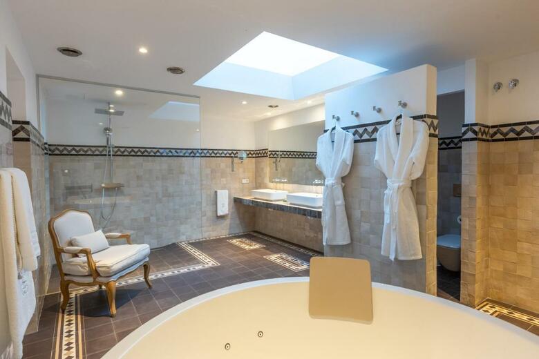 Casablu - An Andalusian Boutique Hotel