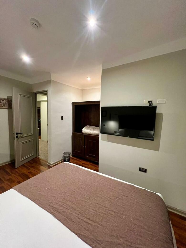 Hotel Montes Central