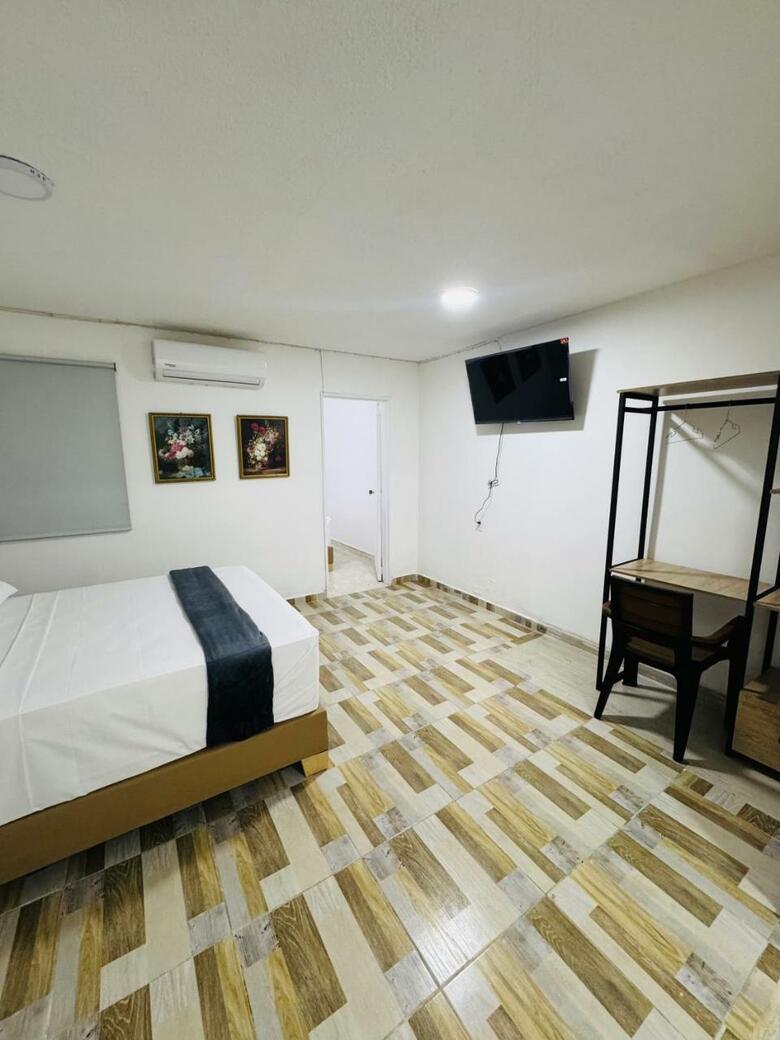 Hotel Estadio 80