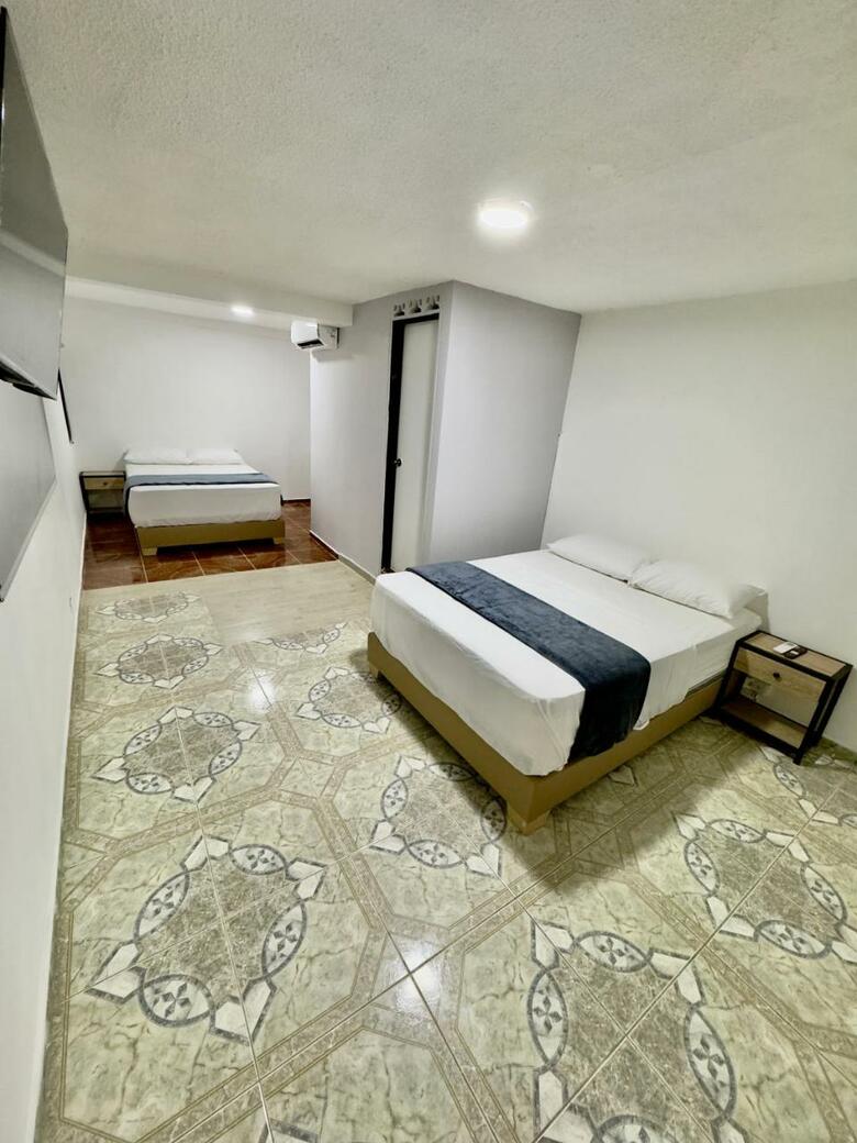 Hotel Estadio 80